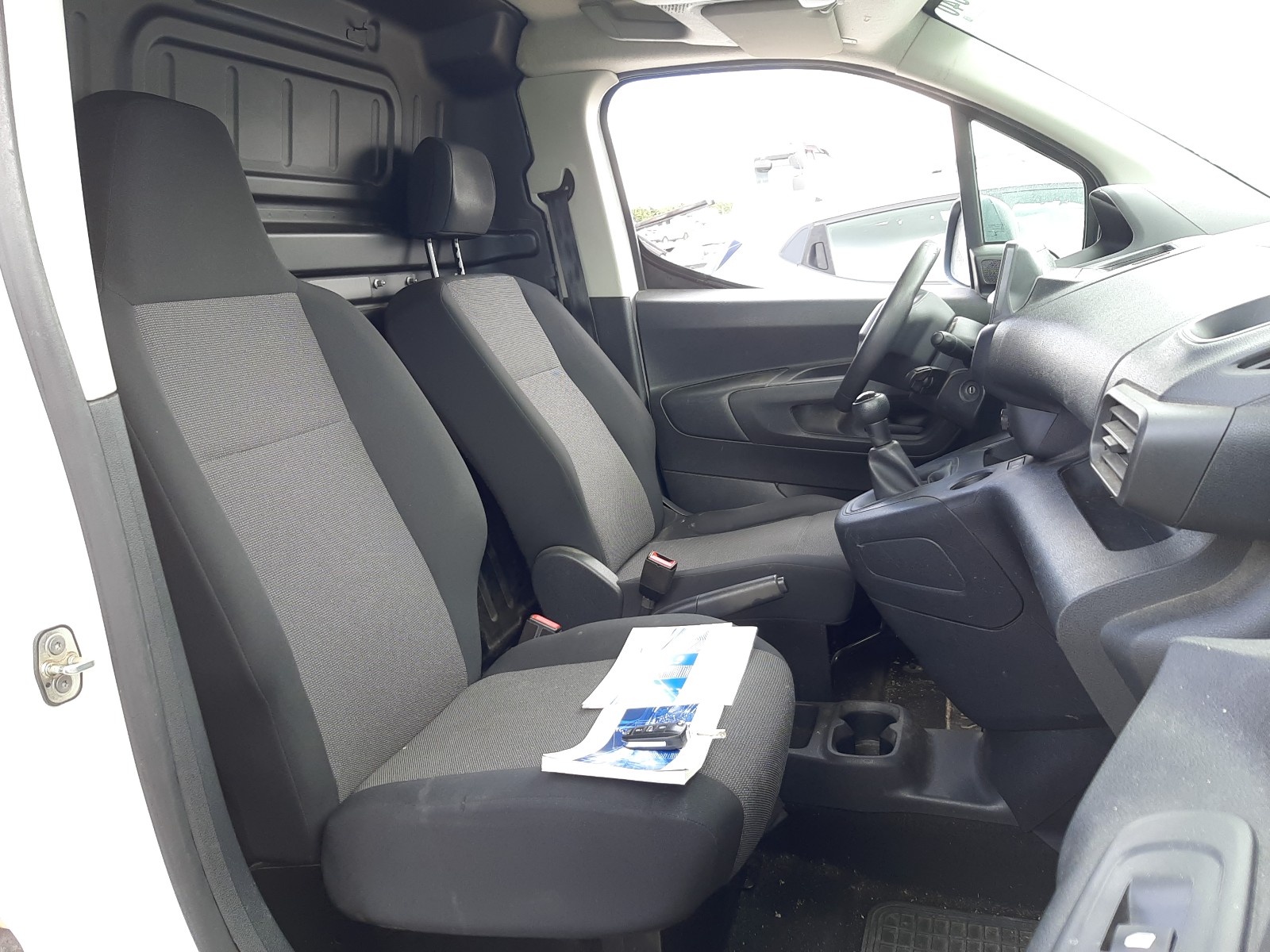 Peugeot Partner 2019 VR3EFBHYBKJ557102 Photo 5