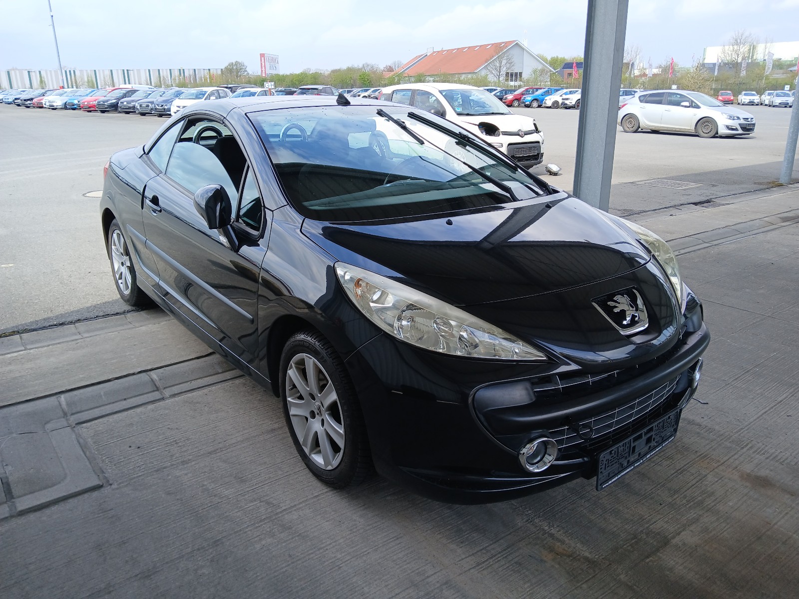 VF3WB5FWC33886502 Peugeot 207 CC Cabrio-Coupe Photo 1