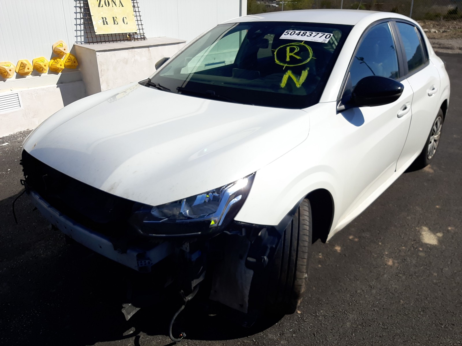 Peugeot 208 2022 VR3UBYHTKN5865141 Photo 2