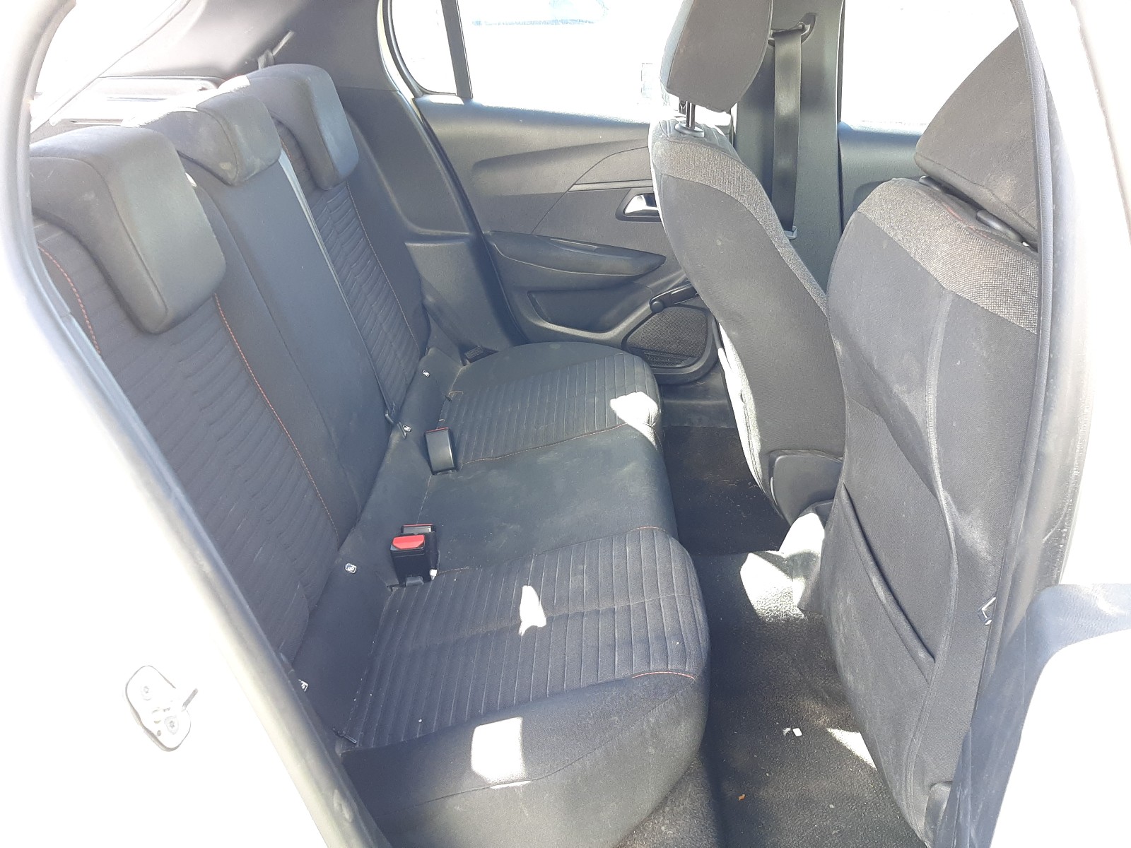 Peugeot 208 2022 VR3UBYHTKN5865141 Photo 6
