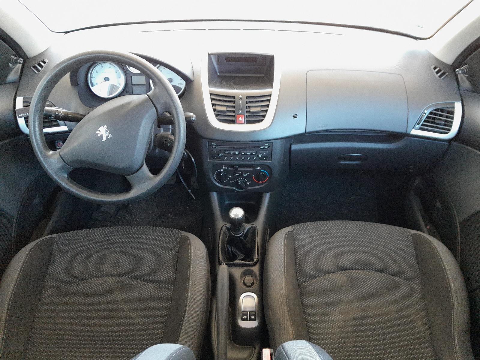 Peugeot 206 + 2010 VF32LHFXAAY022950 Photo 6