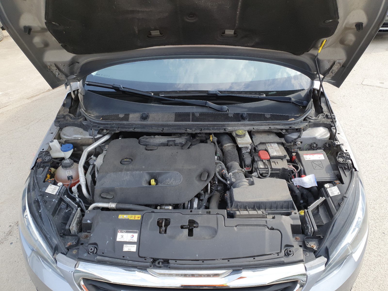 Peugeot 308 SW 2014 VF3LJAHXHES219504 Photo 8