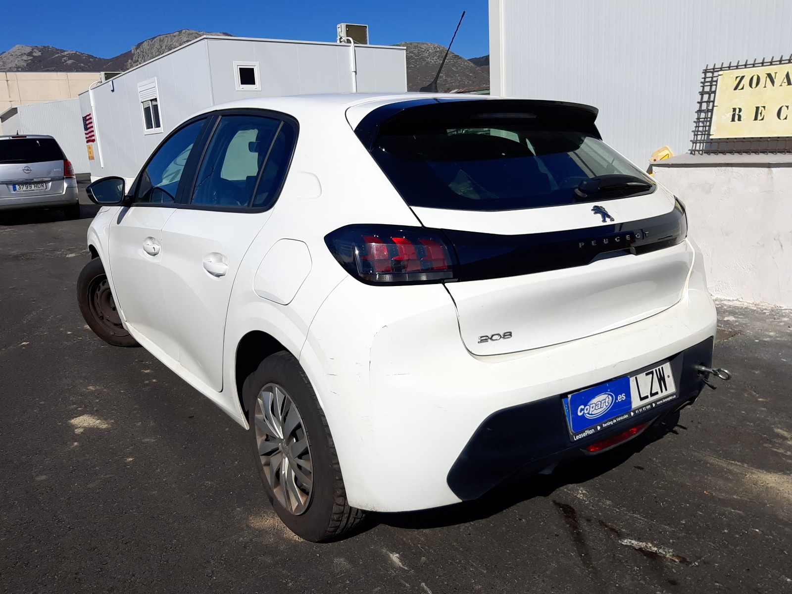 Peugeot 208 2022 VR3UBYHTKN5865141 Photo 3