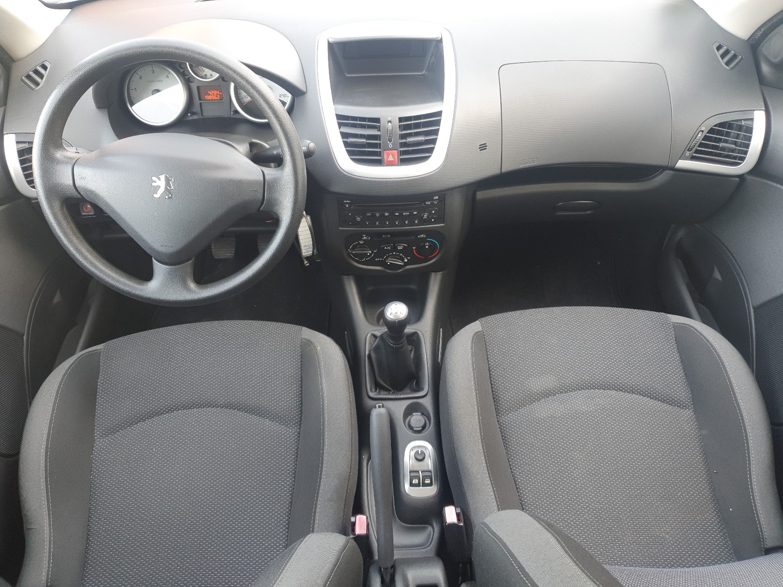 Peugeot 206 + 2009 VF32L8HZA9Y147307 Photo 5