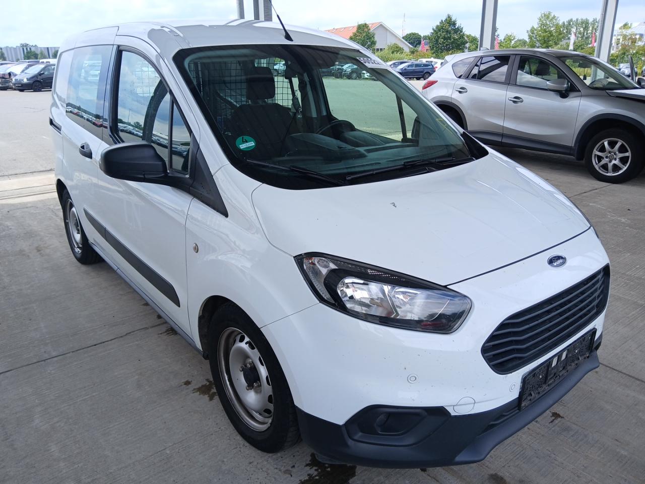 Ford Courier 2021 Transit Trend