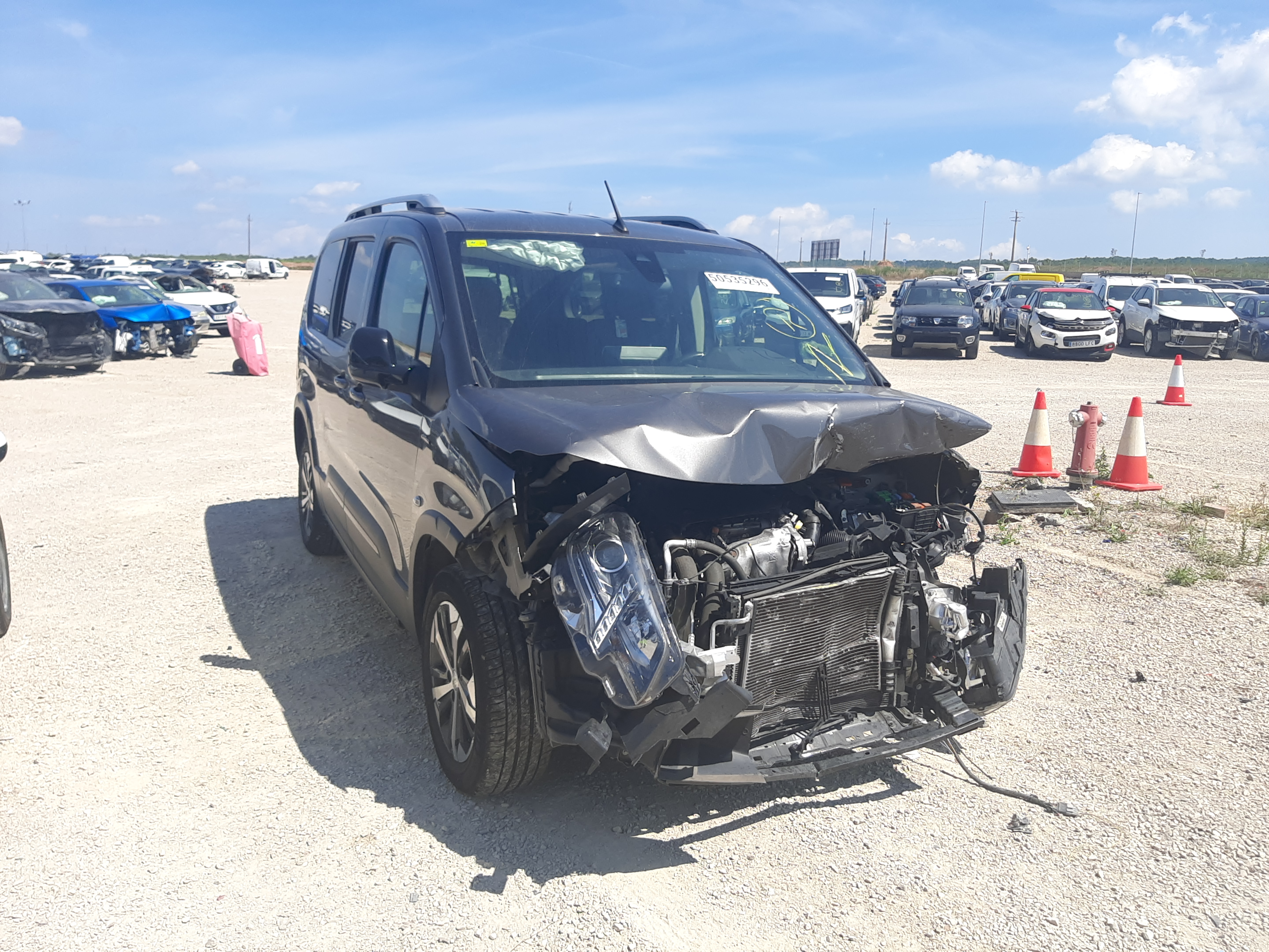 VR3ECYHZRLJ905330 Peugeot Rifter Photo 1