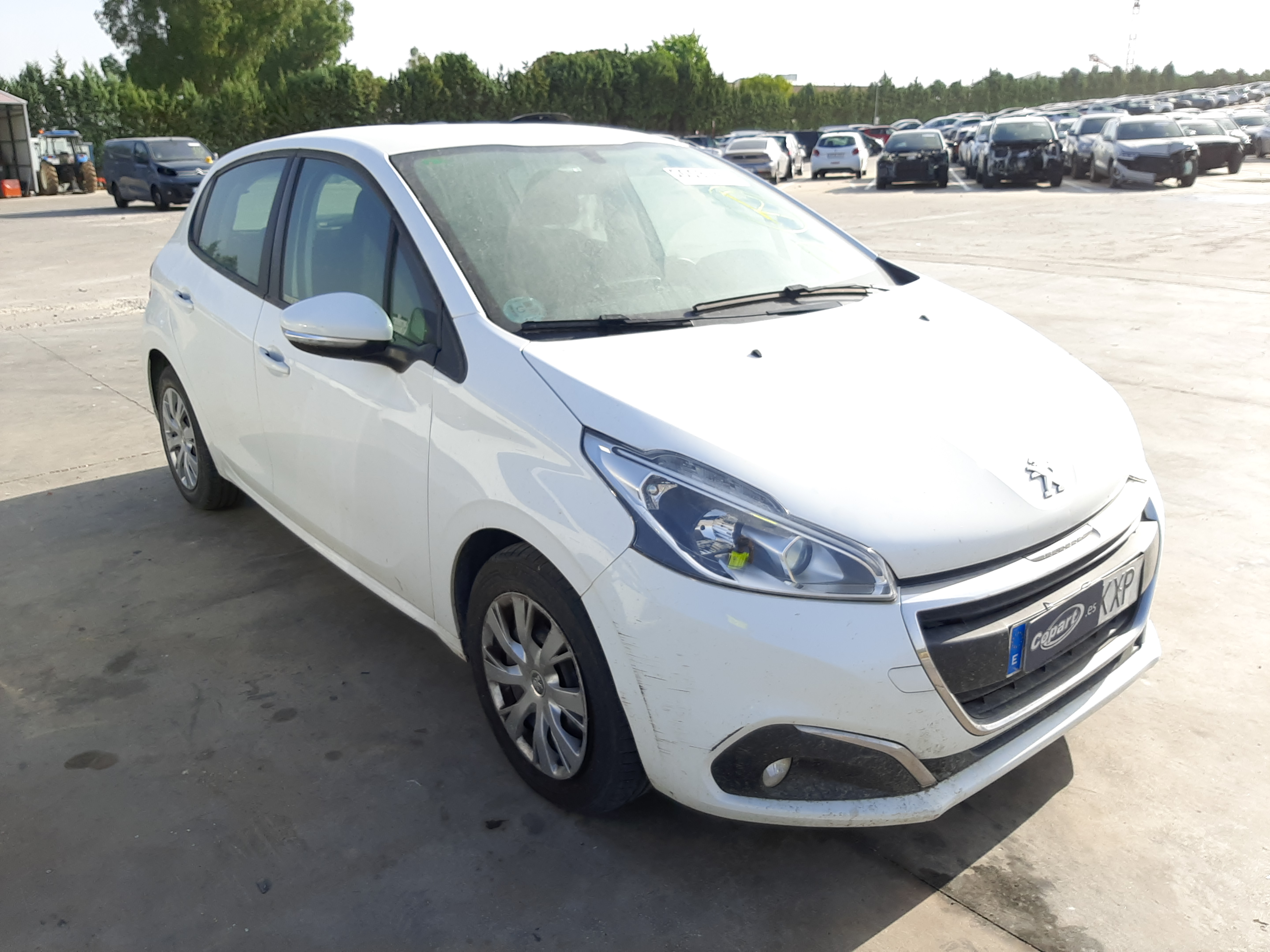 VF3CCHMRPKT046697 Peugeot 208 Photo 1