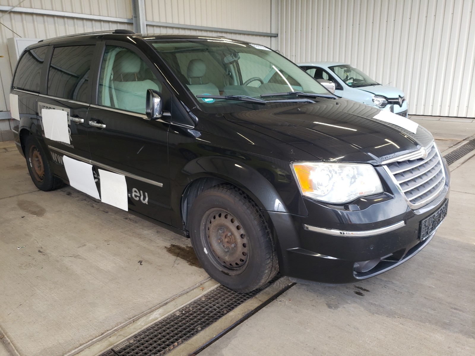 1A8HSH4918B120208 Chrysler Grand Voyager Photo 1