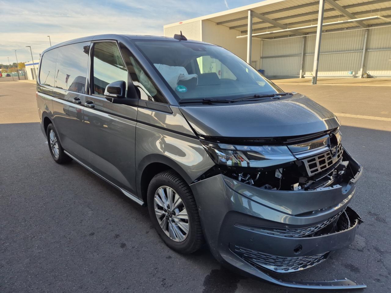 Volkswagen Multivan 2025  Life lang