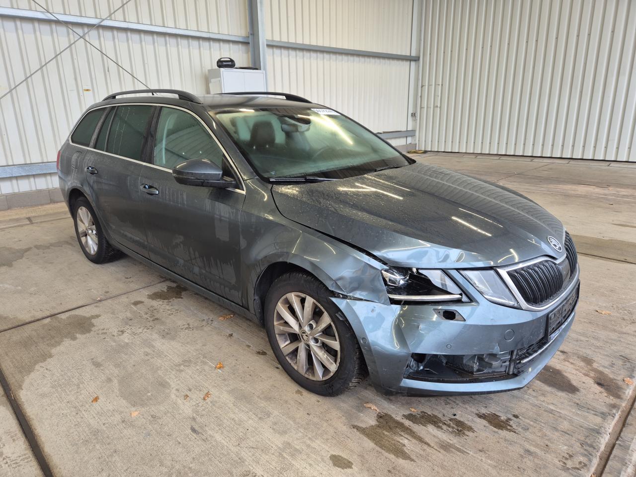 Skoda Octavia 2017  Combi Style