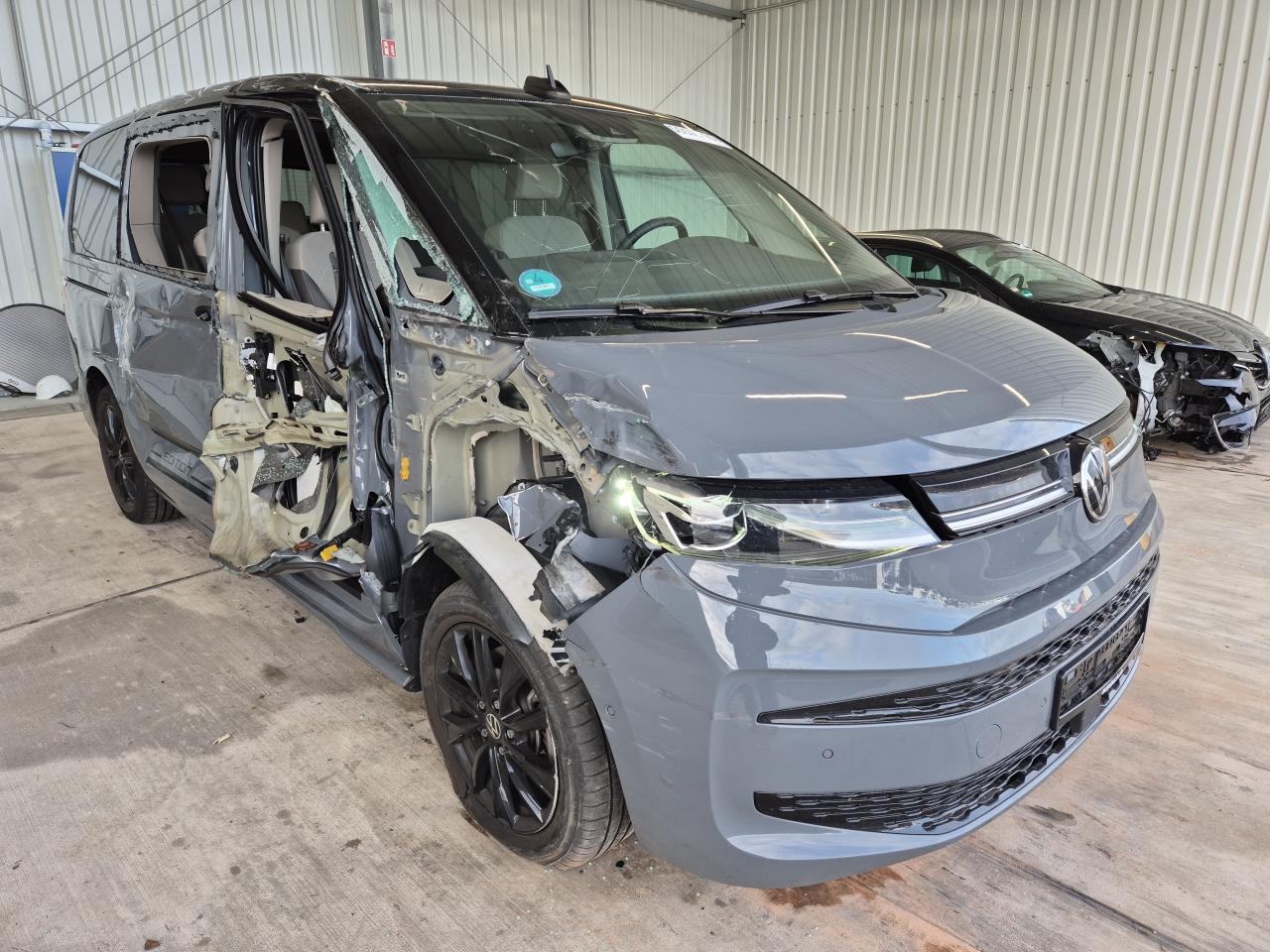 Volkswagen Multivan 2025  Edition lang