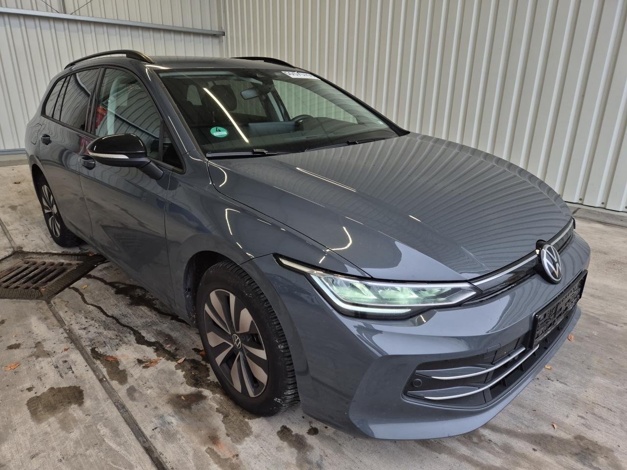 Volkswagen Golf 2025  VIII Variant 1.5 TSI 110 kW Goal