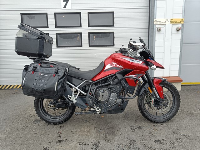 SMTTRE64D8NAV7044 Triumph Tiger Photo 1