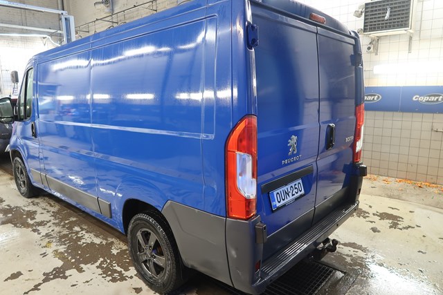 VF3YCSMFB12676240 Auction: COPART FINLAND Lot: 50466297 Location: Turku VF3YCSMFB12676240 Peugeot BOXER 2014 BLUE Photo 4
