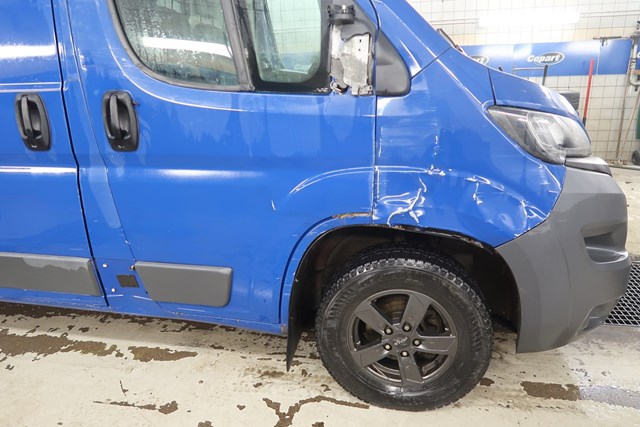 VF3YCSMFB12676240 Auction: COPART FINLAND Lot: 50466297 Location: Turku VF3YCSMFB12676240 Peugeot BOXER 2014 BLUE Photo 15