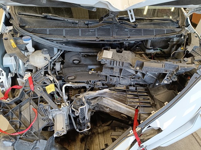 Peugeot EXPERT 2020 VF3VFAHKKL7053689 Photo 7