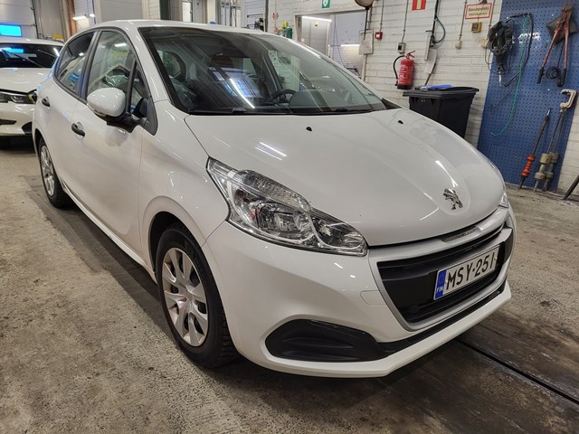 VF3CCZMZ6FT234667 Peugeot 208 Photo 1
