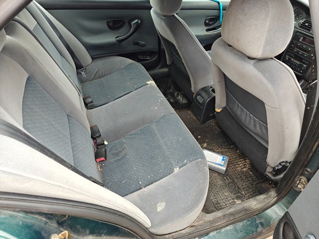 Peugeot 406 1999 VF38BRFRE80821317 Photo 6
