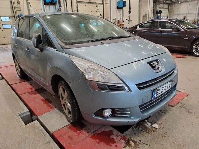 VF30E5FS0BS057547 Peugeot 5008 Photo 1