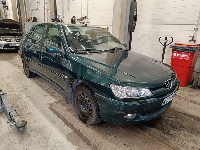 VF37BKFXT32753251 Peugeot 306 Photo 1