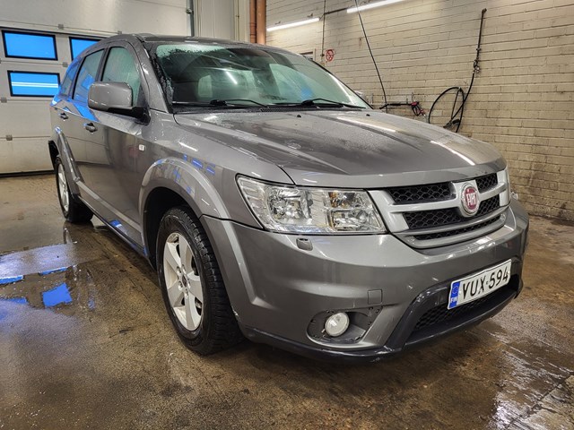 3C4PFAAY5CT252132 FIAT Freemont Photo 1