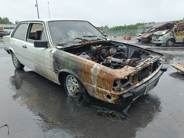 WAUZZZ81ZCA213779 Audi 80 Photo 1