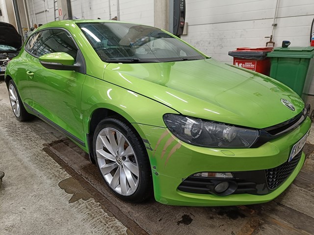 WVWZZZ13ZCV011677 Volkswagen Scirocco Photo 1